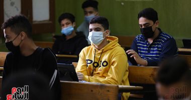 التعليم: انتظام بلجان امتحان اللغة الإنجليزية للثانوى العام ولا شكاوى التعليم: انتظام بلجان امتحان اللغة الإنجليزية للثانوى العام ولا شكاوى