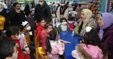 وزيرة الثقافة: تخصيص قاعة للأطفال بمعرض الكتاب يعكس اهتمام الدولة ببناء الإنسان