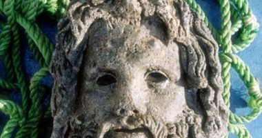 اعرف أسرار "الإله سيرابيس".. اكتشفت رأسه بخليج أبو قير فى الإسكندرية.. صور