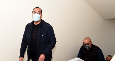 رئيس الوزراء يختتم جولته بالعلمين بتفقد الحى اللاتينى ومتابعة مشروعات الإسكان