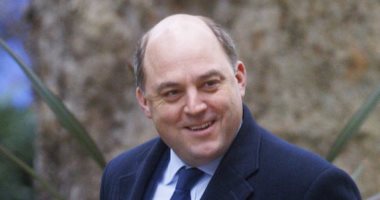 وزير الدفاع البريطانى: نستطيع توجيه ضربة للجيش الروسى كما فعلنا عام 1853