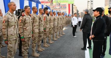 الرئيس السيسى يوجه طلبة الكلية الحربية بالاستمرار فى الحفاظ على لياقتهم الرئيس السيسى يوجه طلبة الكلية الحربية بالاستمرار فى الحفاظ على لياقتهم