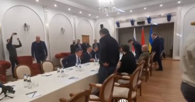 بدء المحادثات بين الجانبين الروسى والأوكرانى فى مقاطعة جوميل البيلاروسية بدء المحادثات بين الجانبين الروسى والأوكرانى فى مقاطعة جوميل البيلاروسية