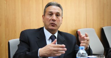 بنك مصر: 33 مليار جنيه حصيلة بيع شهادت "طلعت حرب" بعائد 18% حتى الآن بنك مصر: 33 مليار جنيه حصيلة بيع شهادت "طلعت حرب" بعائد 18% حتى الآن