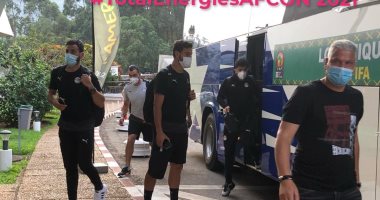 بعثة المنتخب تصل مطار للقاهرة للسفر إلي السنغال لحسم بطاقة التأهل للمونديال بعثة المنتخب تصل مطار للقاهرة للسفر إلي السنغال لحسم بطاقة التأهل للمونديال