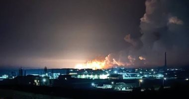 رئيس وزراء أوكرانيا: القوات الروسية تقصف خاركيف بلا توقف