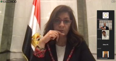 الهجرة تناشد الطلبة المصريين بأوكرانيا سرعة تسجيل الاستمارة الموحدة لحفظ مستقبلهم الدراسى