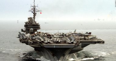 من حرب فيتنام للبيع بـ1 دولار .. التخريد ينهى أسطورة حاملة الطائرات الأمريكية هوك