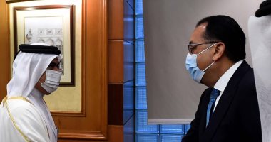 رئيس الوزراء ووزيرى الخارجية والمالية القطريين يتفقان على استثمارات بـ5 مليارات دولار رئيس الوزراء ووزيرى الخارجية والمالية القطريين يتفقان على استثمارات بـ5 مليارات دولار