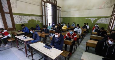 انطلاق تدريبات طلاب الثانوى على استخدام التابلت بالامتحانات الإلكترونية غدا انطلاق تدريبات طلاب الثانوى على استخدام التابلت بالامتحانات الإلكترونية غدا