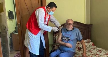 الصحة تكشف أهمية الجرعة الثالثة من لقاح كورونا لكبار السن