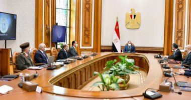 الرئيس السيسي يوجه بالانتهاء من تجهيزات المتحف المصرى الكبير على أكمل وجه الرئيس السيسي يوجه بالانتهاء من تجهيزات المتحف المصرى الكبير على أكمل وجه