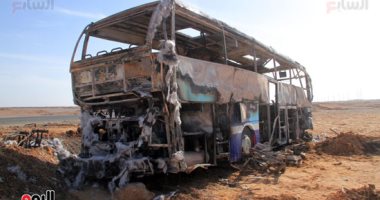 خروج جميع المصابين فى حادث طريق أبو سمبل من مستشفى جامعة أسوان بعد تعافيهم