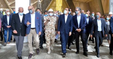 رئيس الوزراء يتفقد أعمال تنفيذ محطة مترو أنفاق المتحف المصرى الكبير رئيس الوزراء يتفقد أعمال تنفيذ محطة مترو أنفاق المتحف المصرى الكبير