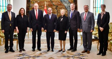 الرئيس السيسي يؤكد لوفد الكونجرس على علاقات مصر الراسخة مع الولايات المتحدة الرئيس السيسي يؤكد لوفد الكونجرس على علاقات مصر الراسخة مع الولايات المتحدة