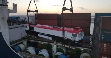 وصول جرار أول قطارات تالجو الإسبانية لميناء الإسكندرية.. صور وصول جرار أول قطارات تالجو الإسبانية لميناء الإسكندرية.. صور