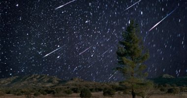 عاصفة شهابية محتملة الأسبوع القادم تمطر 1000 شهاب بالساعة.. اعرف التفاصيل