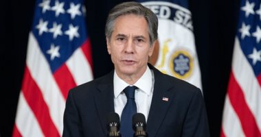 واشنطن تفرض قيودا على التأشيرات لـ2596 عسكريا روسيا