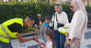 "مستقبل وطن" يوزع هدايا الرئيس على المواطنين بمناسبة عيد الفطر.. صور