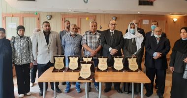 المستشفيات التعليمية تكرم 8 من أسر شهداء التمريض خلال جائحة كورونا