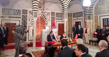 رئيس الوزراء ونظيرته التونسية يوقعان محضر اجتماع أعمال اللجنة العليا المشتركة