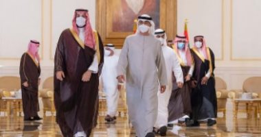 ولى العهد السعودى يقدم العزاء لرئيس الإمارات فى وفاة الشيخ خليفة بن زايد.. صور