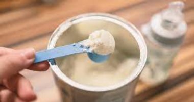 الصحة: توافر 14 ألفًا و300 عبوة للأطفال مرضى حساسية الألبان