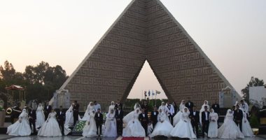 المنطقة المركزية العسكرية تنظم حفل زفاف جماعيا لعدد 100 شاب وفتاة