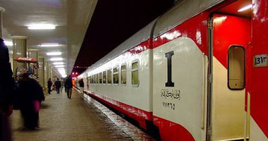 مواعيد قطارات السكة الحديد فى الوجهين البحرى والقبلى.. التفاصيل مواعيد قطارات السكة الحديد فى الوجهين البحرى والقبلى.. التفاصيل