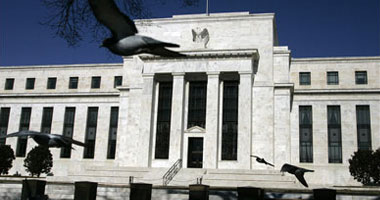 البنك المركزى الأمريكى يرفع سعر الفائدة الرئيسى 0.5% فى أكبر زيادة خلال 22 عاما البنك المركزى الأمريكى يرفع سعر الفائدة الرئيسى 0.5% فى أكبر زيادة خلال 22 عاما