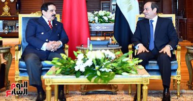 الرئيس السيسى يؤكد لملك البحرين حرص مصر على تعزيز  وحدة الصف والعمل العربى المشترك