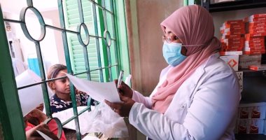 الصحة تطلق 3 قوافل طبية ضمن مبادرة حياة كريمة بالمحافظات الصحة تطلق 3 قوافل طبية ضمن مبادرة حياة كريمة بالمحافظات