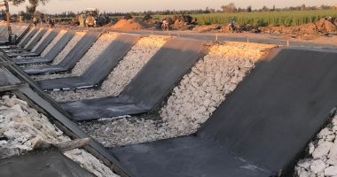 الرى: الانتهاء من تأهيل وتبطين 9600 كيلو متر من الترع والمساقى الرى: الانتهاء من تأهيل وتبطين 9600 كيلو متر من الترع والمساقى