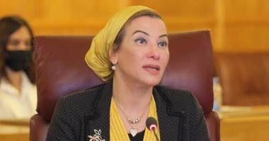 وزيرة البيئة توقع غدا مشروع "شرم الشيخ مدينة خضراء" وزيرة البيئة توقع غدا مشروع "شرم الشيخ مدينة خضراء"