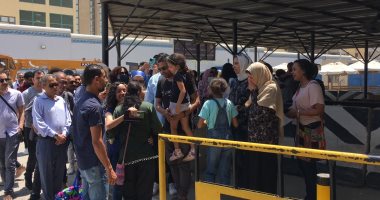 طارق الخولى ينشر صورا ولقطات حية من الإفراج عن 5 محبوسين جدد بعفو الرئاسى