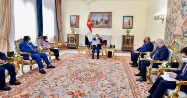 الرئيس السيسى: موقف مصر ثابت بالحفاظ على أمنها المائى وحقوقها التاريخية بمياه النيل