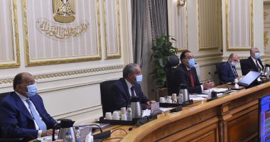 مدبولى: توجيه رئاسى بحصر الأراضى غير المستغلة لإقامة أسواق ومنافذ لبيع السلع