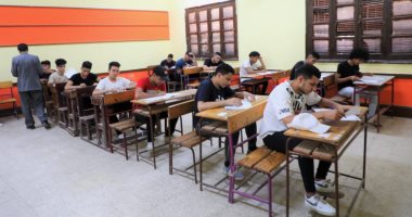 أخبار مصر.. انطلاق امتحانات الثانوية العامة 2022 بالمواد غير المضافة للمجموع