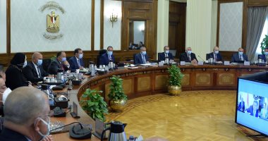 مصطفى مدبولى: توجيه رئاسى بزيادة الصادرات لتحقق 100 مليار دولار سنويا مصطفى مدبولى: توجيه رئاسى بزيادة الصادرات لتحقق 100 مليار دولار سنويا