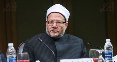 مفتى الجمهورية: الرئيس السيسي أول رئيس مهموم بقضية تجديد الخطاب الدينى