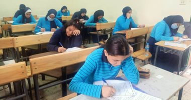 المدارس تعقد امتحانات الدور الثانى للصفين الأول والثانى الثانوى