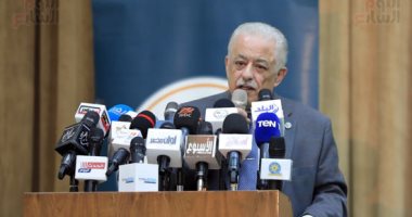 وزير التعليم: من يدعى تغيير نتائج طلاب الثانوية العامة جماعات تحترف النصب وزير التعليم: من يدعى تغيير نتائج طلاب الثانوية العامة جماعات تحترف النصب