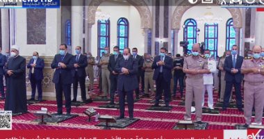 بدء صلاة عيد الأضحى بمسجد المشير طنطاوى بحضور الرئيس السيسى
