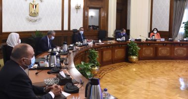 مدبولى يستعرض مقترحات حزمة حماية اجتماعية استثنائية تنفيذا لتوجيهات الرئيس السيسي مدبولى يستعرض مقترحات حزمة حماية اجتماعية استثنائية تنفيذا لتوجيهات الرئيس السيسي