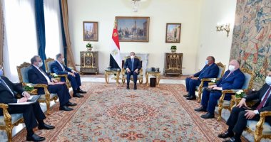 الرئيس السيسي يؤكد لـ"لافروف" أهمية تغليب الحلول الدبلوماسية لأزمة أوكرانيا