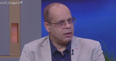 أكرم القصاص: مصر تحملت عامين من كورونا ولم تشهد نقصا فى السلع أكرم القصاص: مصر تحملت عامين من كورونا ولم تشهد نقصا فى السلع