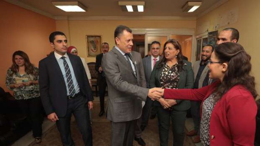 وزير السياحة والآثار