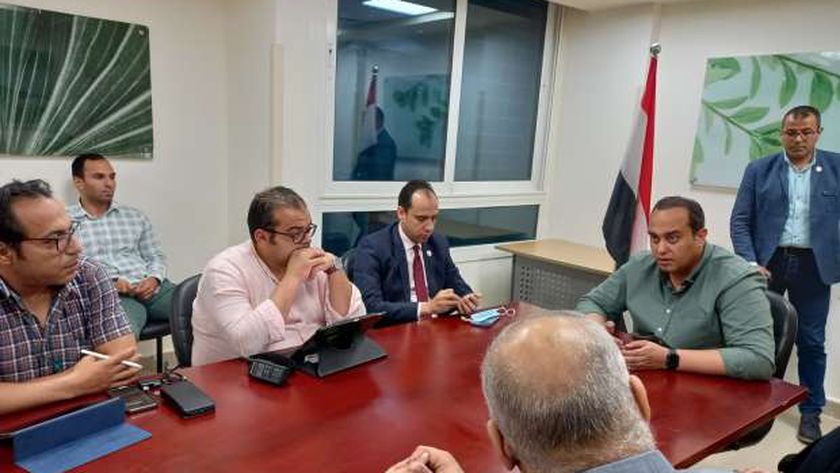 رئيس «الرعاية الصحية» يتفقد غرفة عمليات الطوارئ بمجمع الإسماعيلية الطبي