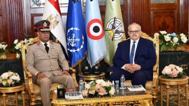 القوات المسلحة توقع بروتوكول مع كلية الاقتصاد والعلوم السياسية بجامعة القاهرة