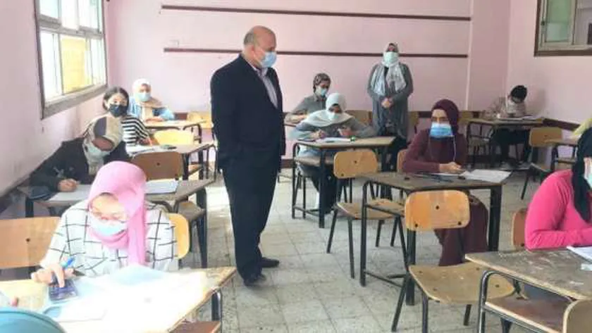 طلاب الصف الثالث الإعدادي - أرشيفية